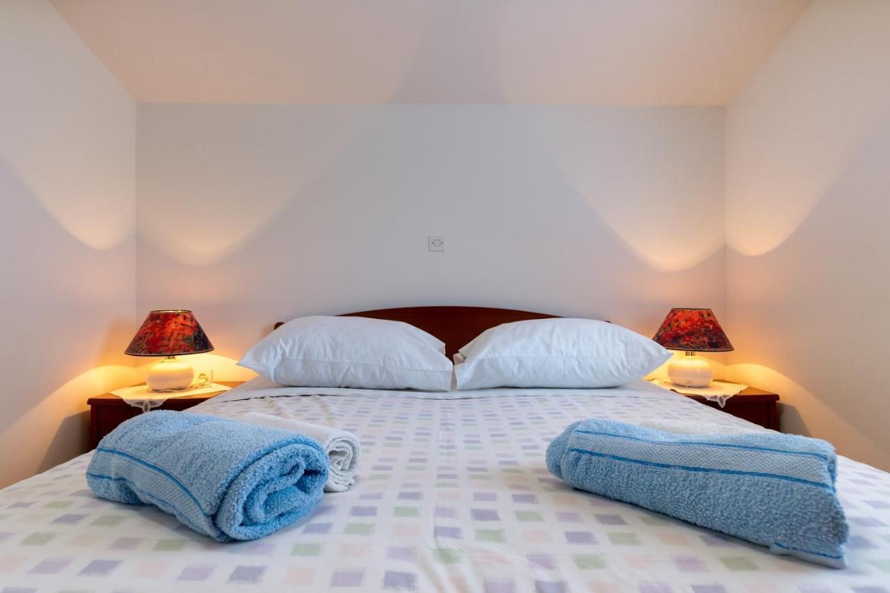 Apartments Pino ラバック エクステリア 写真
