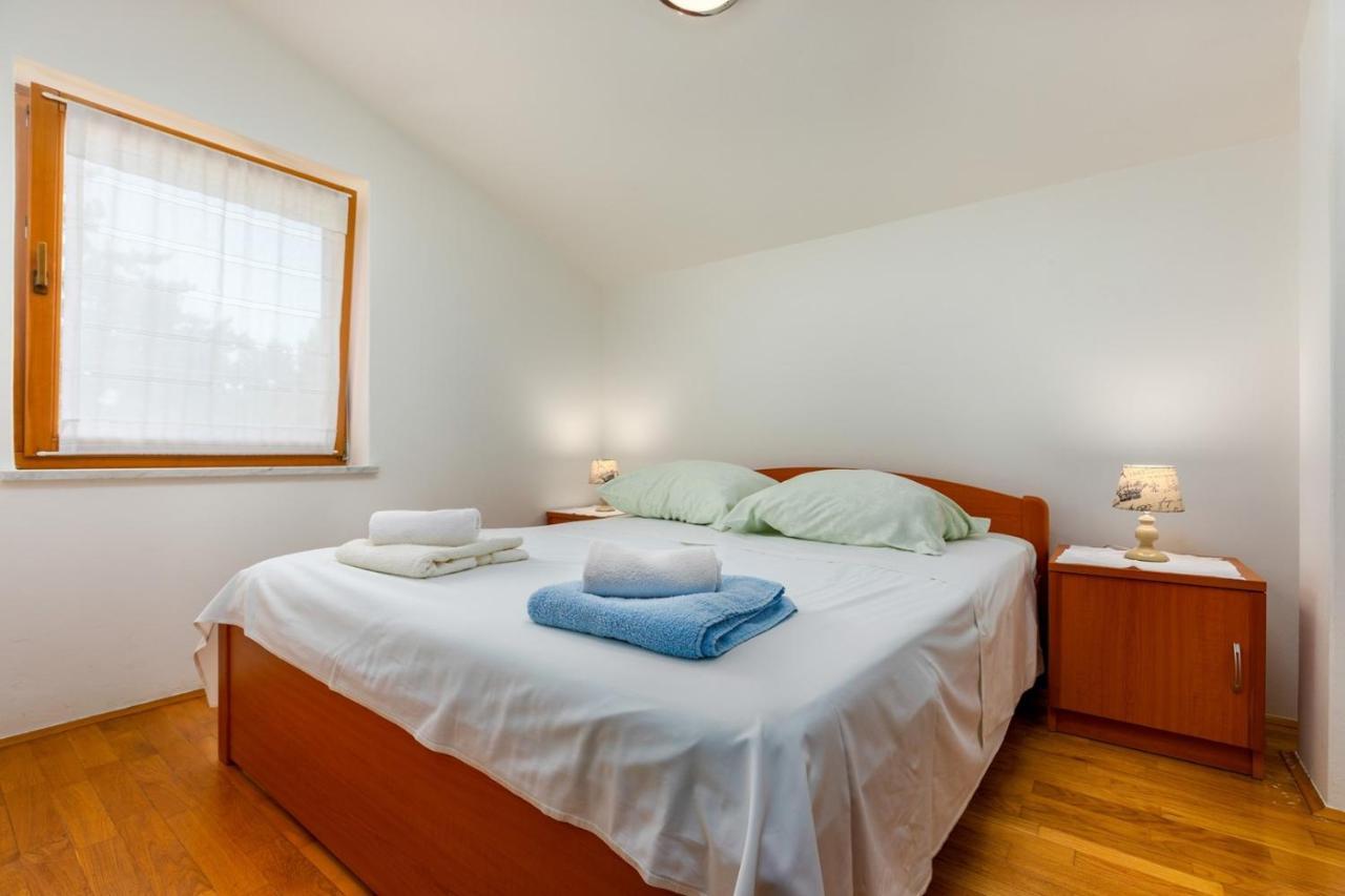 Apartments Pino ラバック エクステリア 写真