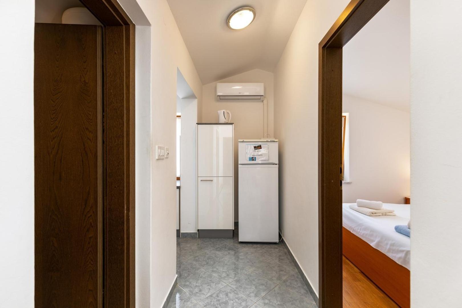 Apartments Pino ラバック 部屋 写真